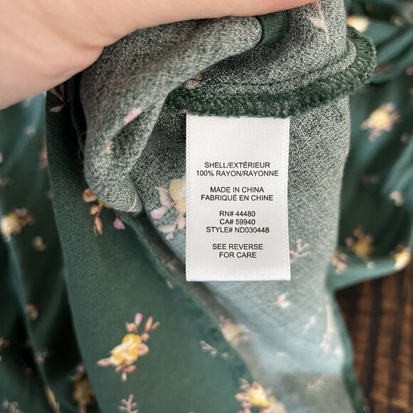 Fourteenth Place Benji Floral Midi Dress in Hunter Floral Green Large 208 - Picture 9 of 9